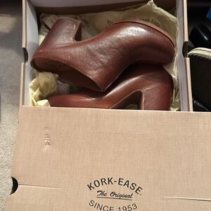 Kork-Ease Brown Leather Platform Heels